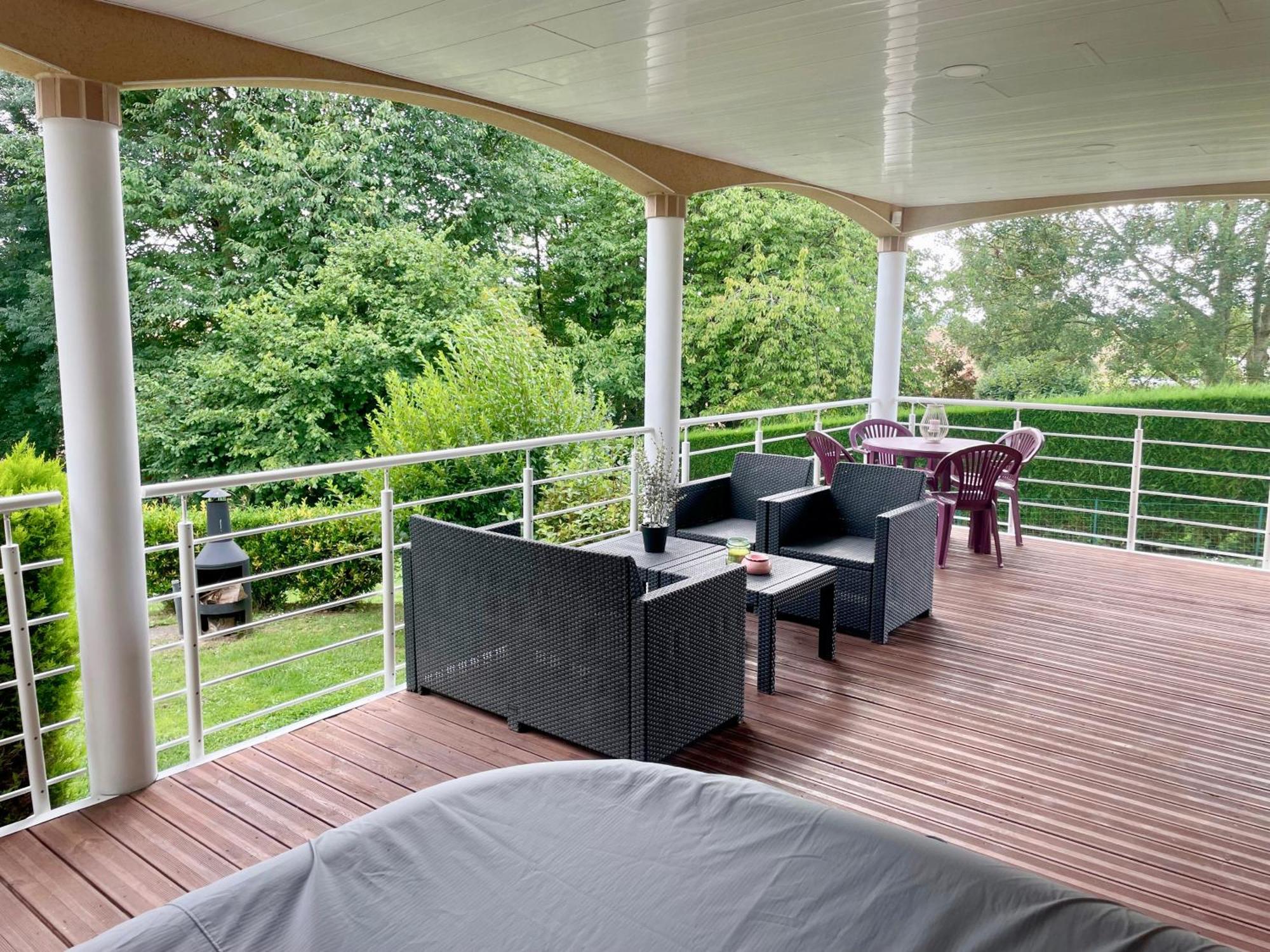 La Villa Des Demoiselles Bourg-Achard Exteriér fotografie